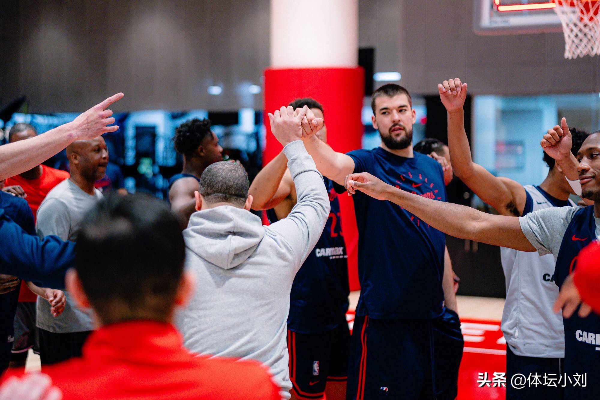 里程碑夜费城76人伤情更新；NBA季后赛加时末段刷纪录；压力陡增；训练强度明显提升的简单介绍