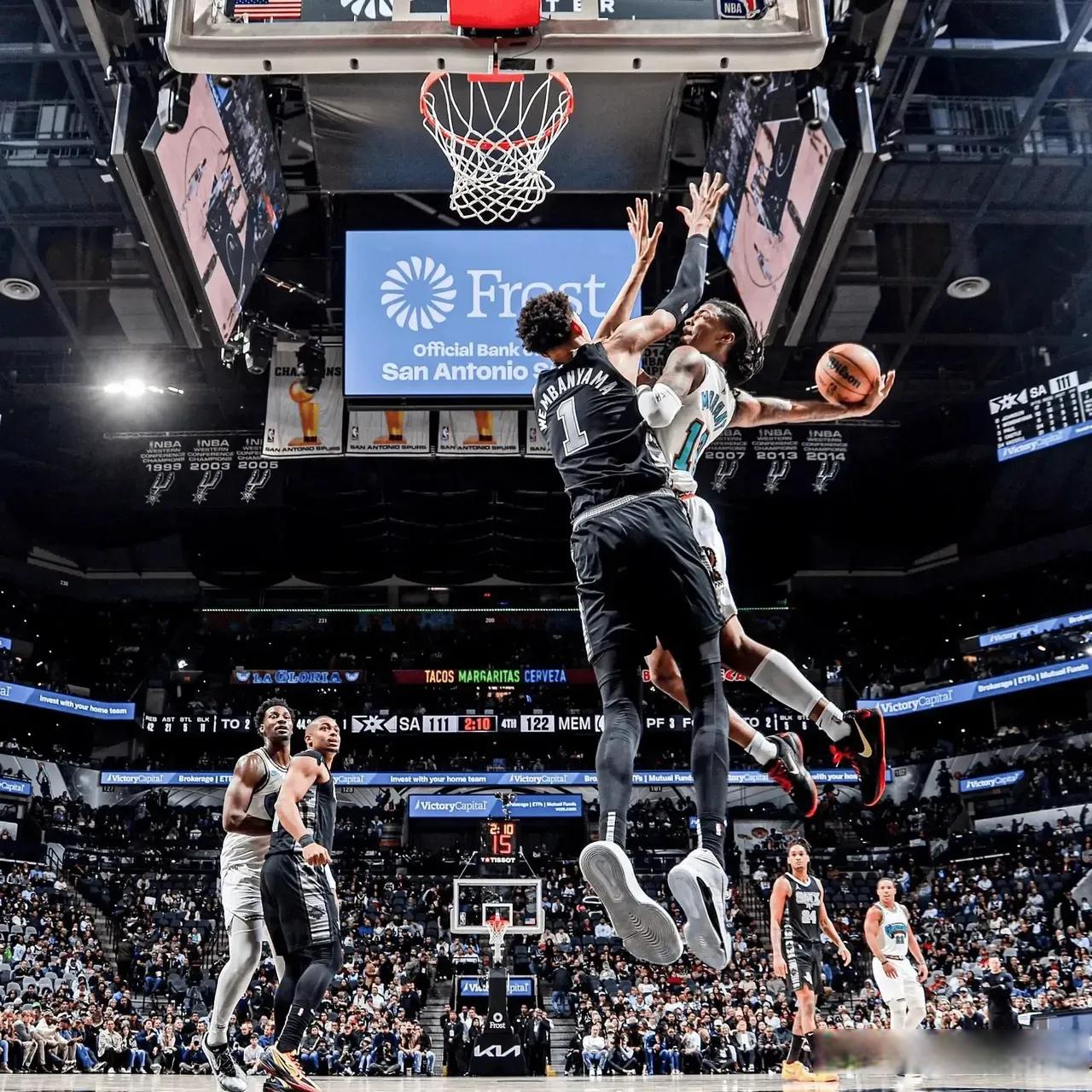 关于赛地聚焦——德甲清晨热度飙升，波士顿凯尔特人绝杀压哨，震撼外界，心理建设被强调的信息