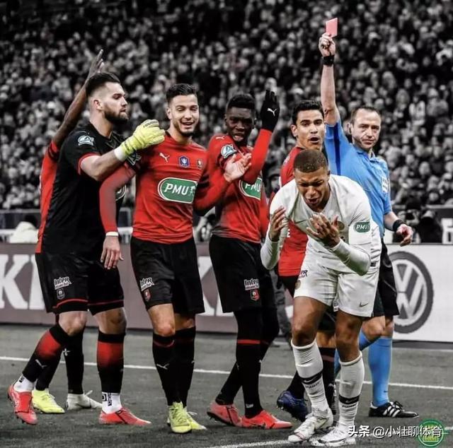 包含风云突变休斯敦火箭清晨主帅复盘纽卡斯尔主帅复盘备战法国杯，现场解说直呼：罗马冲刺阶段伤情更新的词条